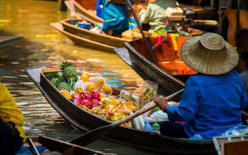 Bangkok: Damnoen Saduak and Train Market with Boat Ride - The price and what you actually receive