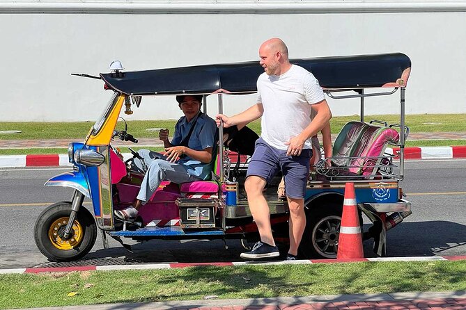 Bangkok Day Tour: Food, Temple & Tuk-Tuk - Why this Bangkok tuk-tuk tour works well