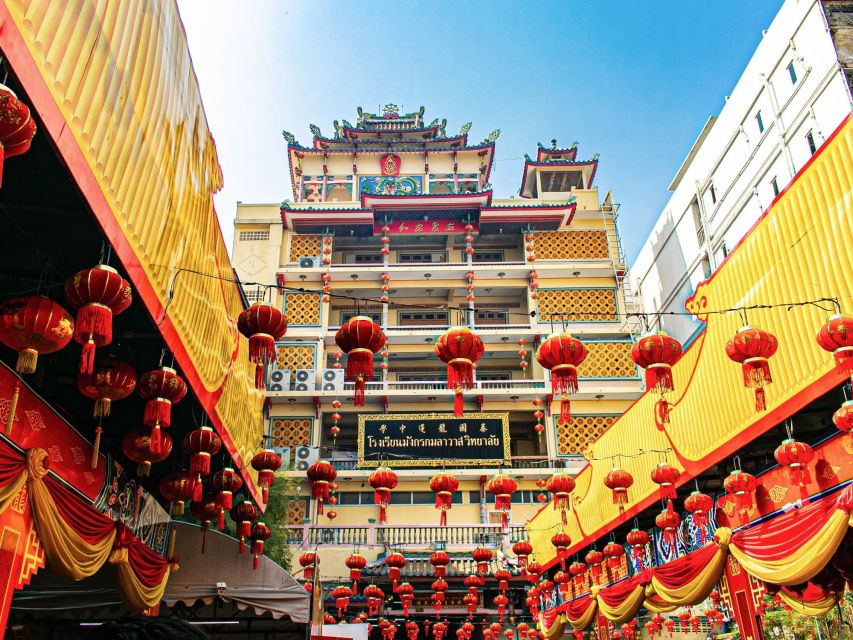 Bangkok: Discover a Taste of Chinatown – 2 Hr Walking Tour - What the two hours feel like