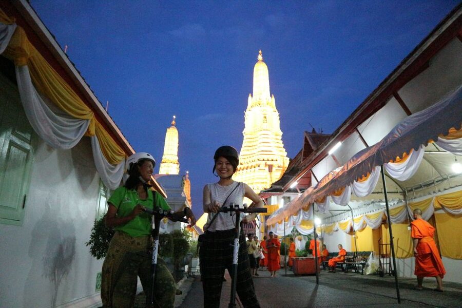 Bangkok: E-Scooter Night Tour with Local Street Food - Five things to know before you book