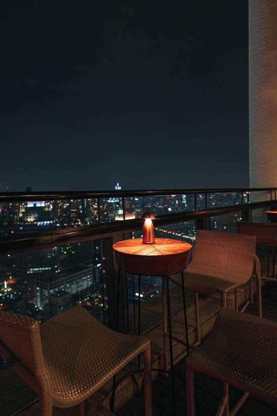 Bangkok: Enjoy Fine Thai Food with Panoramic Rooftop Views - Why Saffron Sky Garden Works for a Bangkok Evening