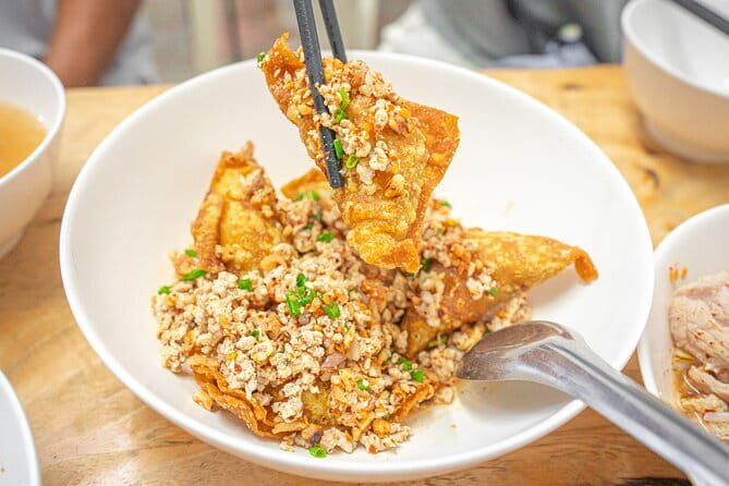 Bangkok Evening Food Tour by Tuktuk - Why This Bangkok Food Tour Is Different