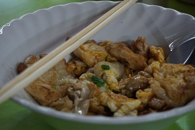 Bangkok Evening Street Food Tuk Tuk Adventure - Pak Khlong Flower Market and a quick snack