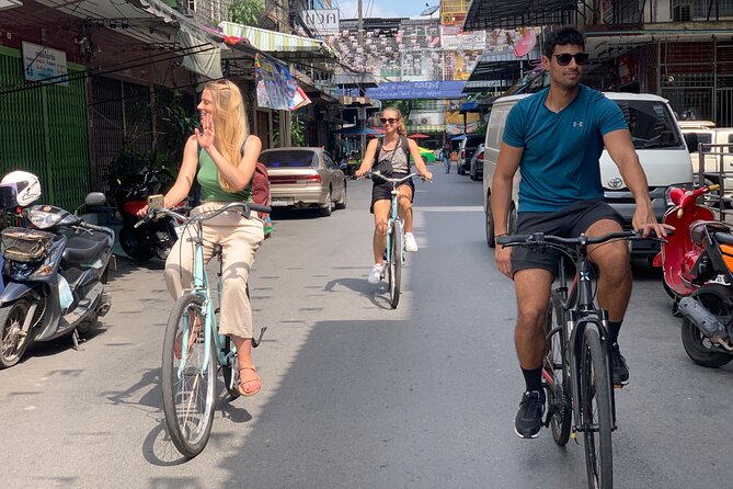 Bangkok Experiences Bike Tours-Backstreets and Hidden Gems - Talad Phlu: street food and neighborhood life