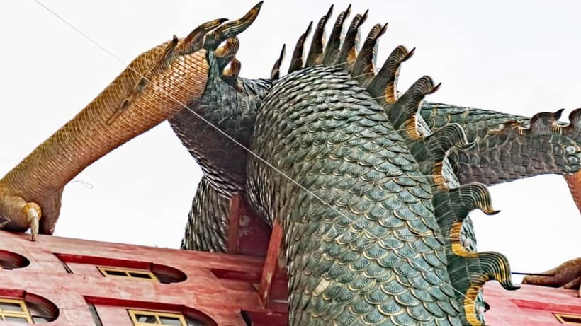 Bangkok: Famous Markets and Dragon Temple Guided Day Tour - What the $28 price really covers