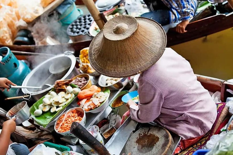 Bangkok: Floating Market & Maeklong Markets Private Transfer - Is $64 per person a fair price?