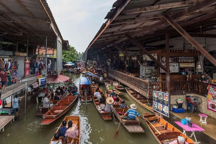 Bangkok: Floating Market & Maeklong Markets Private Transfer - Maeklong Railway Market and the passing train