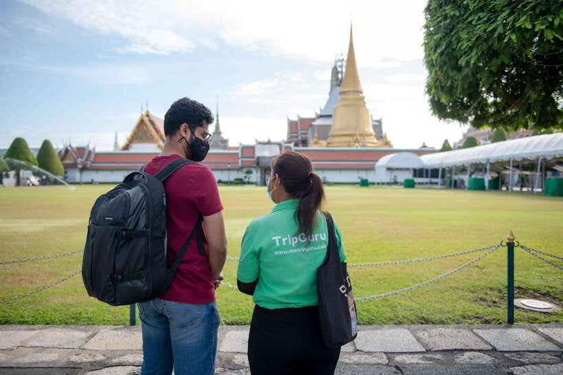 Bangkok: Grand Palace and Wat Phra Kaew Guided Walking Tour - Who should book this Bangkok walking tour?