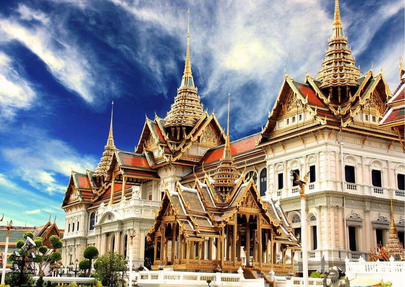 Bangkok Grand Palace & Emerald Buddha Flexible Pass w/ Audio - Entering the Grand Palace on your chosen date