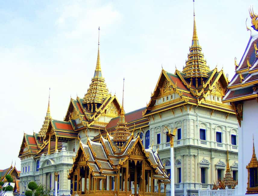 Bangkok: Grand Palace, Wat Pho & Wat Arun Tour in Italian - The Grand Palace and Wat Phra Kaew in 90 minutes