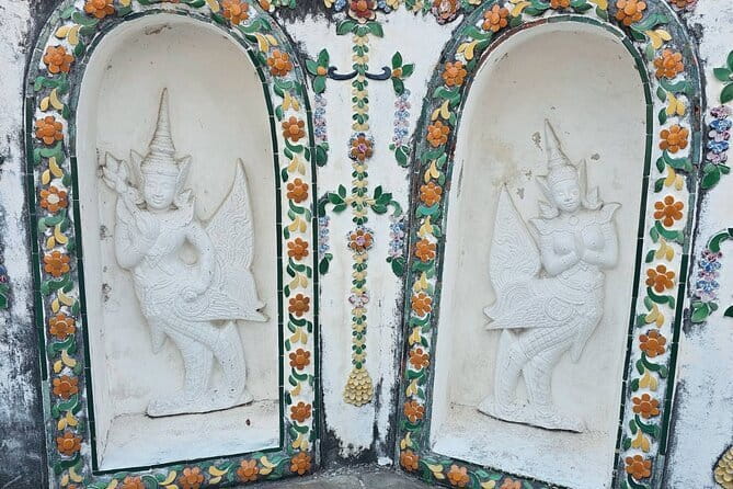 Bangkok History Temples Markets and Food Tasting - What the $51.82 price really covers