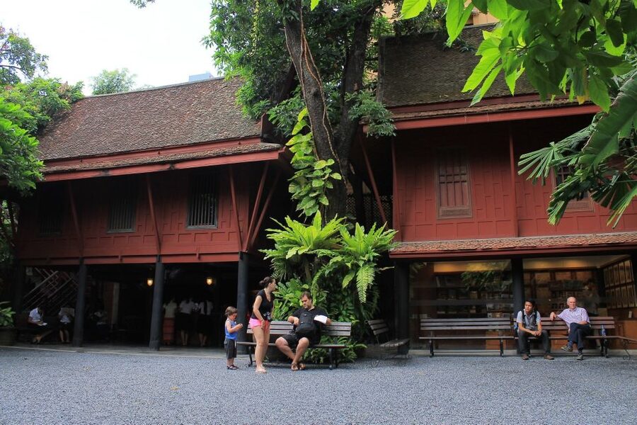 Bangkok: Jim Thompson House and Baan Krua Community Tour - Booking, cancellations, and small practical points