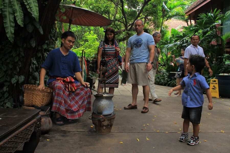 Bangkok: Jim Thompson House and Baan Krua Community Tour - Is $55 per person a fair price?
