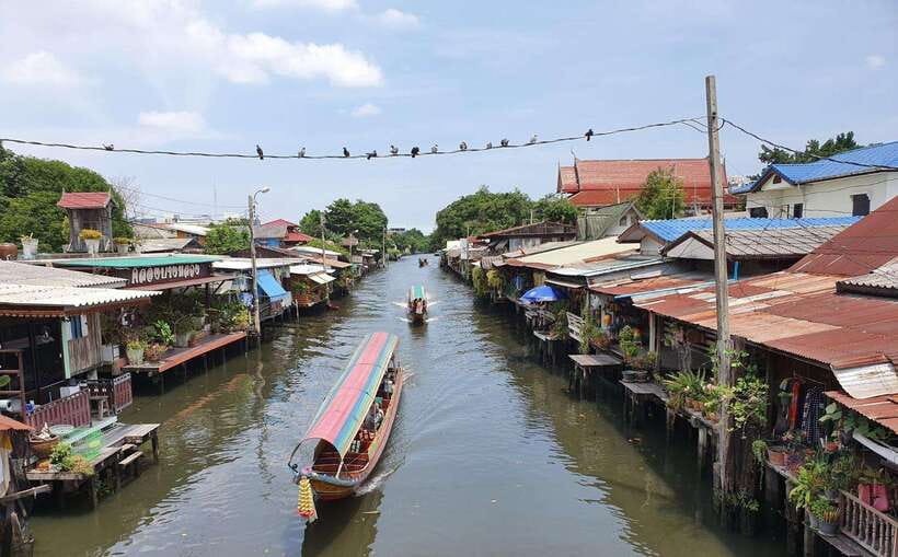 Bangkok: Longtail Boat Canal Cruise - Starting beside Wat Pho on Maha Rat Road