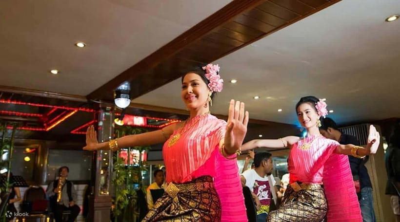 Bangkok: Luxury White Dinner Cruise Free Flow Beer and Wine - Asiatique and the return views