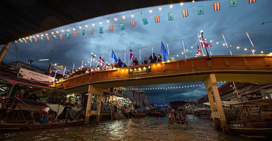 Bangkok: Maeklong Railway Market and Amphawa Floating Market - A salt-farm cafe and a temple inside tree roots