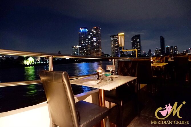 Bangkok Meridian Dinner Cruise from ICONSIAM - Thai performances, dancing, and live music