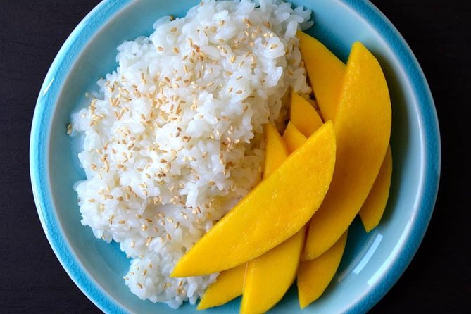 Bangkok Most Famous Food Experience (Private & All-Inclusive) - Ending with mango and sticky rice at Mango Tango