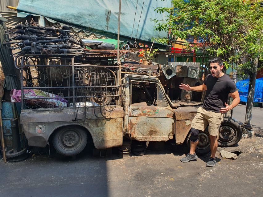 Bangkok: Must things to see in China town, Small group - How difficult is the 3.5-hour walk?