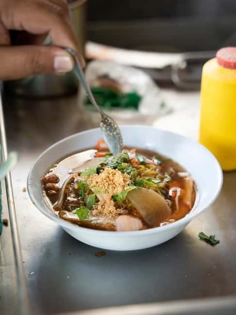 Bangkok: Must-Try Hidden Bike & Food Experience - Why this tour shows a different Bangkok
