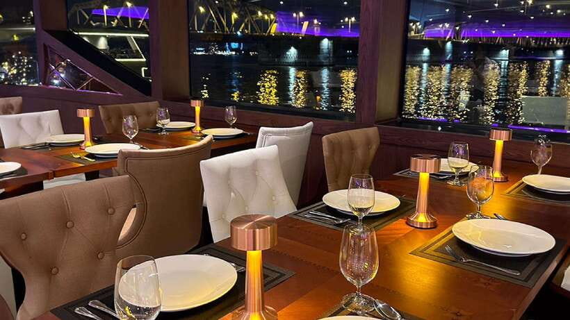 Bangkok: Opulence Luxury Dinner Cruise with Hotel Transfer - Rooftop views and live music on the Chao Phraya