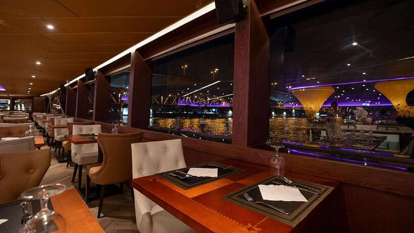 Bangkok: Opulence Luxury Dinner Cruise with Hotel Transfer - The riverside route, from Wat Kalayanamitr to Wat Arun