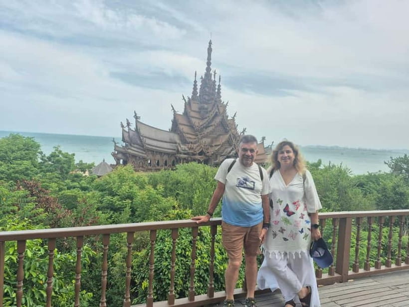 Bangkok: Pattaya Truth Sanctuary Guided Tour & Coral Island - Who should book this Pattaya day trip?