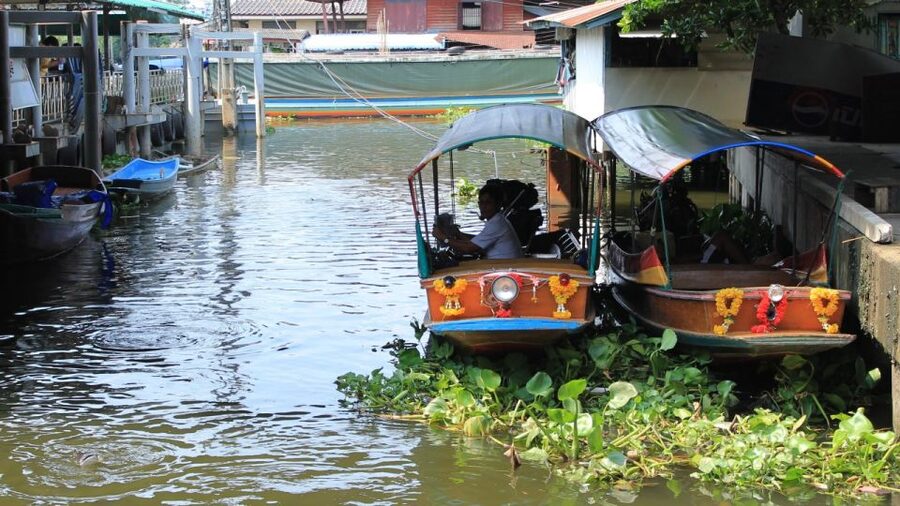 Bangkok: Private Thonburi Longtail Boat Tour & Wat Pho Visit - Why Thonburi is worth seeing from a boat