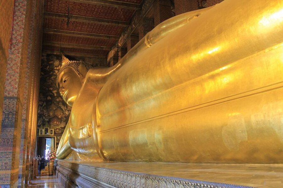Bangkok: Private Thonburi Longtail Boat Tour & Wat Pho Visit - Should you book the Thonburi and Wat Pho tour?