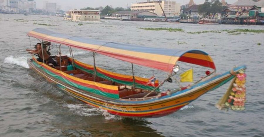 Bangkok: Private Thonburi Longtail Boat Tour & Wat Pho Visit - Getting picked up across central Bangkok