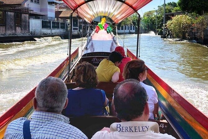 Bangkok Private Walking Tour with A Pro Guide (Tour Car Option) - Chinatown, street food, and the pleasure of an unhurried stop