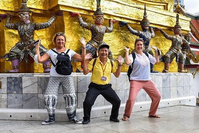 Bangkok Private Walking Tour with A Pro Guide (Tour Car Option) - Start with a clear wish list