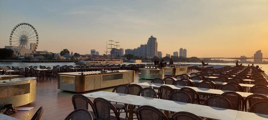 Bangkok: Royal Princess Cruise with Optional Hotel Transfer - The Chao Phraya route, landmark by landmark