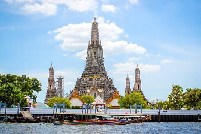 Bangkok's Best: City Highlights & Floating Market Private Tour - Maeklong Railway Market and the moving stalls