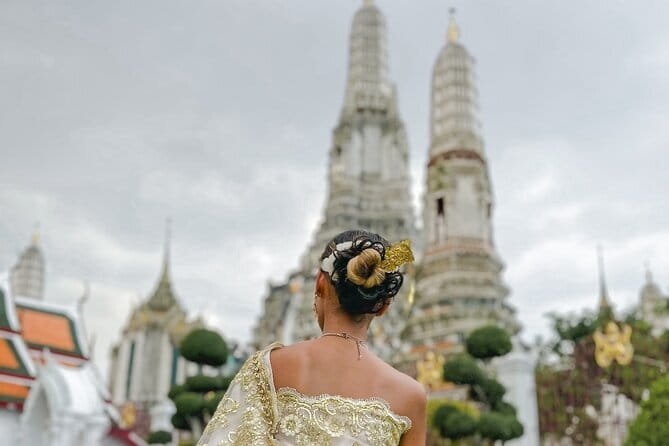 Bangkok's Best: City Highlights & Floating Market Private Tour - Maeklong salt fields and a different side of the region