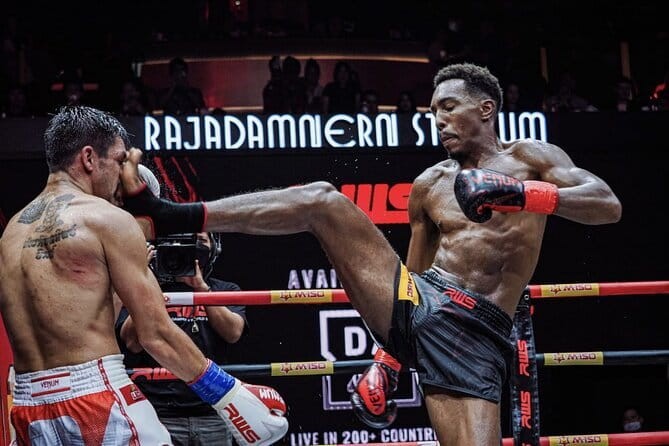 Bangkok's Top Muay Thai Ticket at Rajadamnern Stadium - Why Rajadamnern Stadium feels different from a normal fight night