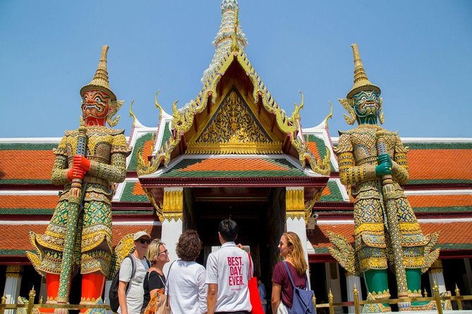 Bangkok’s Treasures: Temples & the Majestic River of Kings - Wat Pho and the golden Reclining Buddha
