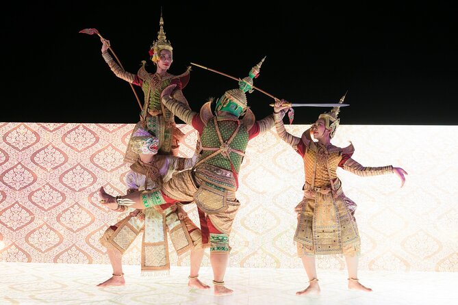 Bangkok Sawasdee Chaophraya Dinner Cruise from ICONSIAM - Rama VIII Bridge and the return run