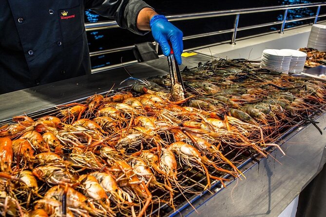 Bangkok Sunset or Evening Dinner Cruise (The Planet Cruise) - Dinner buffet: plenty of choice, uneven execution