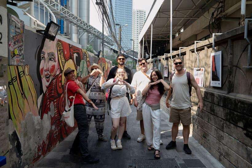 Bangkok: Talad Noi Hidden Gems & Street Food Adventure - Who should book this Talad Noi walk?