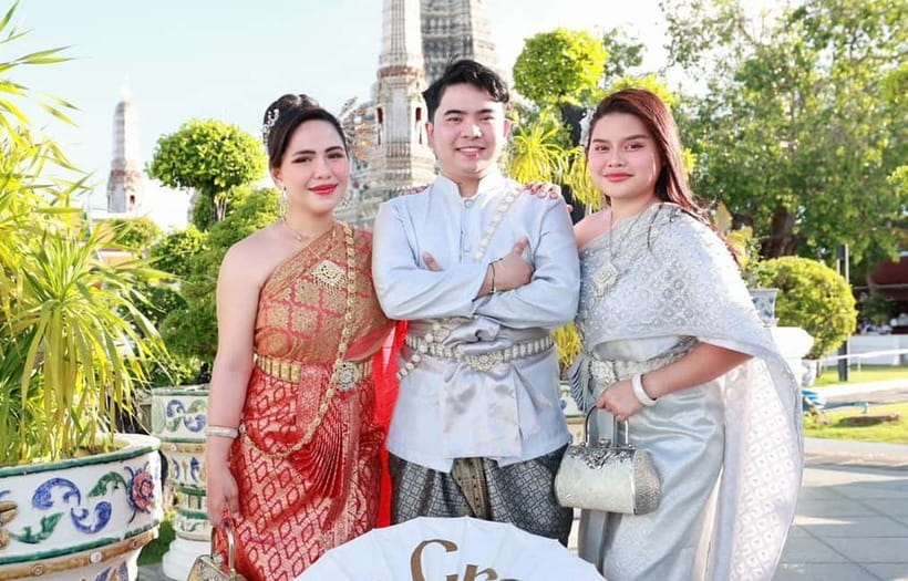 Bangkok: Thai Costume Rental + Hairdo, Makeup & Accessories - Accessories that complete the outfit