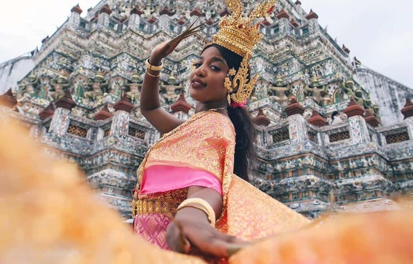 Bangkok: Thai Costume Rental + Hairdo, Makeup & Accessories - What the $35 price really includes