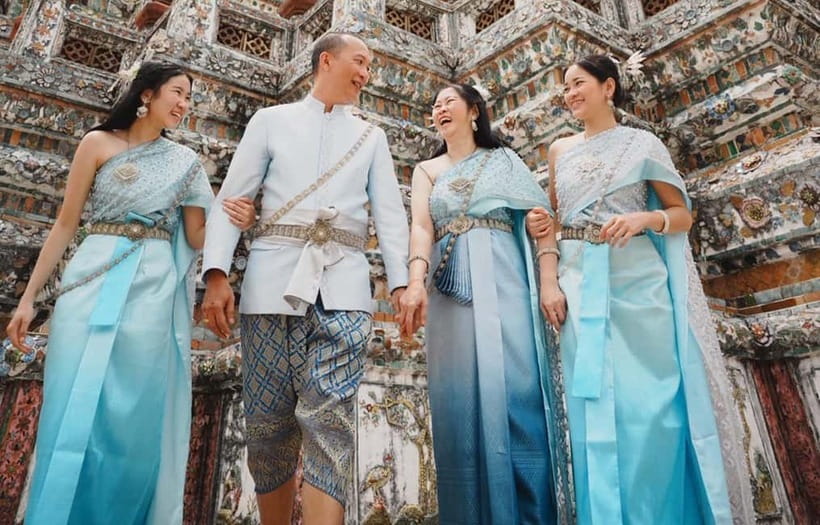 Bangkok: Thai Costume Rental + Hairdo, Makeup & Accessories - Booking times, payment, and cancellation