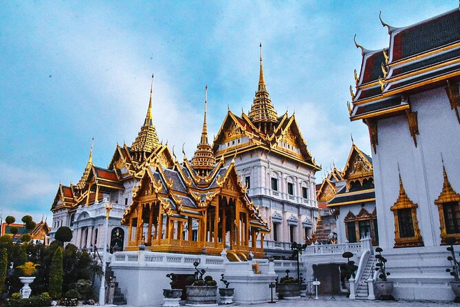Bangkok: The Grand Palace, Wat Pho, and Wat Arun Walking Tour - Wat Pho and the Reclining Buddha