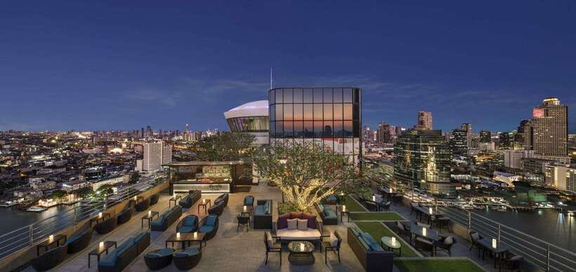 Bangkok: ThreeSixty Rooftop Bar at Millennium Hilton - Is the $22 price good value?