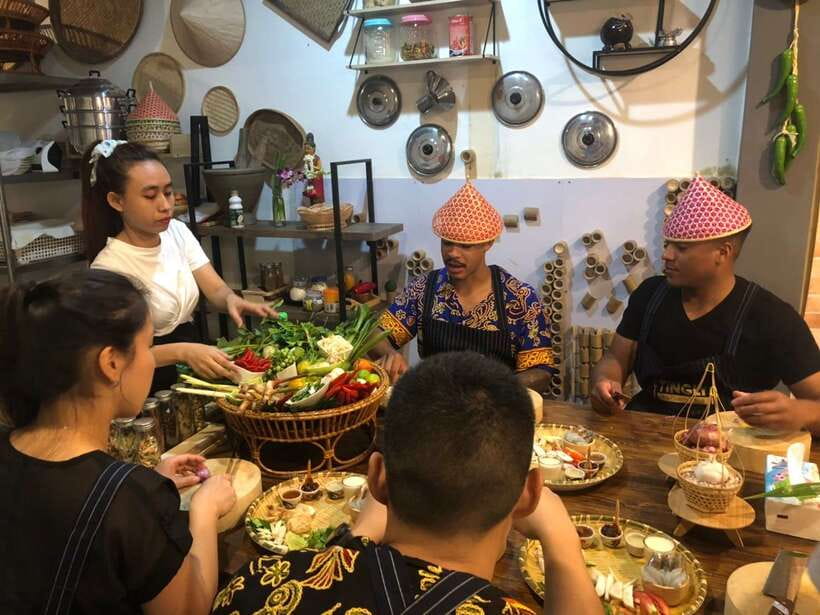 Bangkok: Tingly Thai Cooking School Half-Day Cooking Class - Why this Bangkok cooking class works