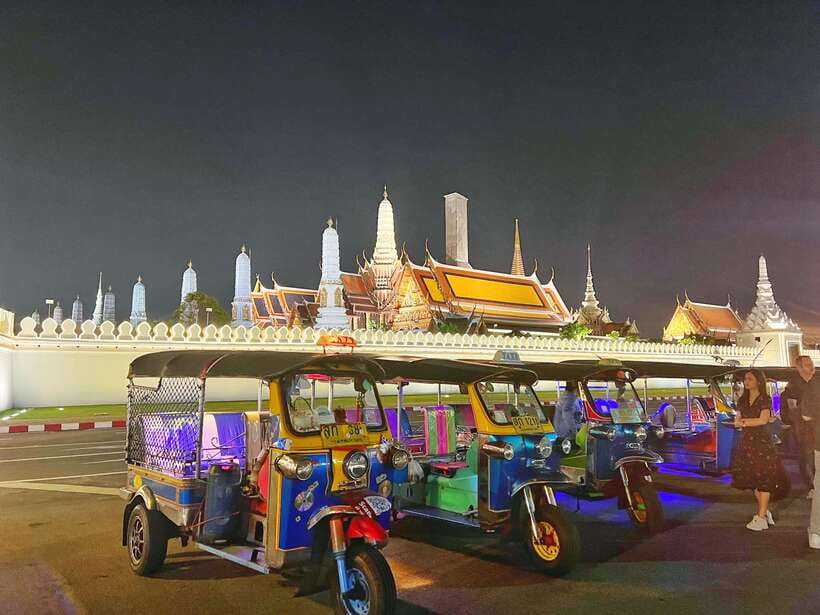 Bangkok Tuk-Tuk by Night with Chinatown Street Food Meal - Starting beside the river at BTS Saphan Taksin