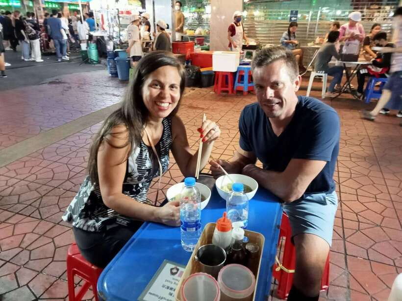 Bangkok Tuk-Tuk by Night with Chinatown Street Food Meal - Passing the Grand Palace and Wat Phra Kaew