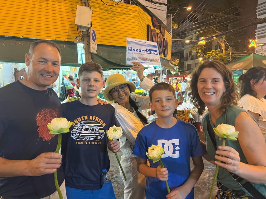 Bangkok Tuk-Tuk by Night with Chinatown Street Food Meal - The Giant Swing and the old-city streets