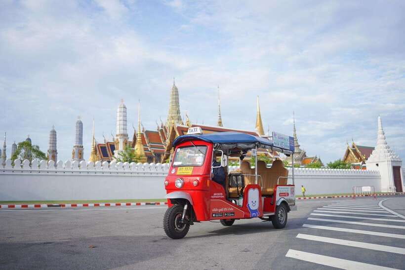 Bangkok: Tuk Tuk Day Pass App & Boat Chao Phraya River - Key points to know before booking